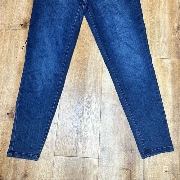 Truth + Theory High Rise Jeans Size 12 - Picture 4 of 12